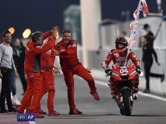 Andrea Dovizioso celebra su victoria