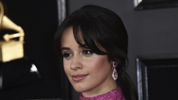 Camila Cabello posando en los Grammy Camila Cabello posando en los Grammy