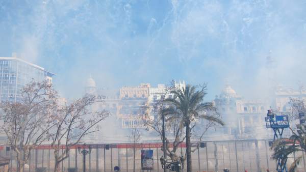 Un decàleg per a unes Falles més cíviques Un decàleg per a unes Falles més cíviques