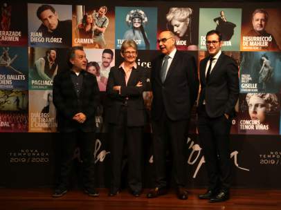 Josep Pons, Christina Scheppelmann, Salvador Alemany y Valentí Oviedo en el estreno de la nueva temporada del Liceu.