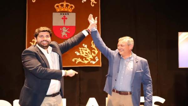 López Miras: 'La Ley del Medio Rural impulsará la instalación de empresas y come López Miras: 'La Ley del Medio Rural impulsará la instalación de empresas y come