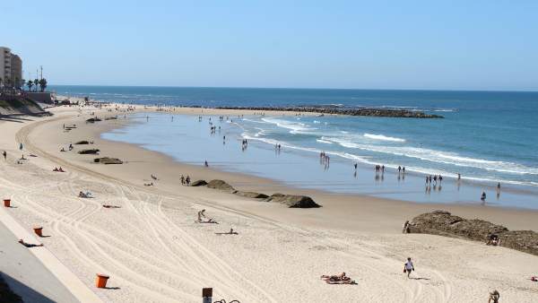 Playa Urbana En Cádiz Capital Playa Urbana En Cádiz Capital