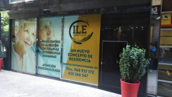 Sucesos.- La Policía Nacional investiga una residencia de ancianos abierta presu Sucesos.- La Policía Nacional investiga una residencia de ancianos abierta presu