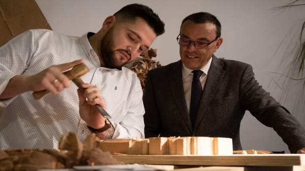 Huelva.- Caraballo subraya 'la calidad y el talento' de la industria del mueble Huelva.- Caraballo subraya 'la calidad y el talento' de la industria del mueble