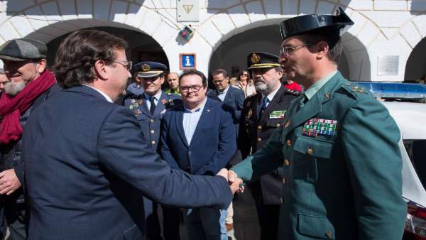 Fernández Vara destaca la labor de proximidad y de cercanía que realiza el cuerp Fernández Vara destaca la labor de proximidad y de cercanía que realiza el cuerp
