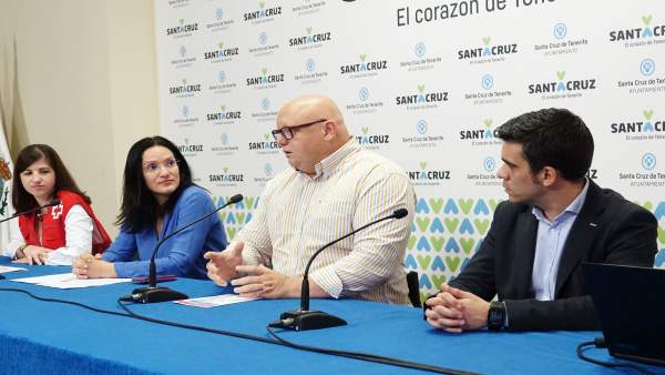 Lanzan un proyecto piloto en Las Teresitas para mejorar la reacción ante las eme Lanzan un proyecto piloto en Las Teresitas para mejorar la reacción ante las eme