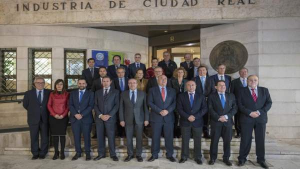 El nuevo Pleno de la Cámara de Comercio de Ciudad Real reelige a Mariano León co El nuevo Pleno de la Cámara de Comercio de Ciudad Real reelige a Mariano León co