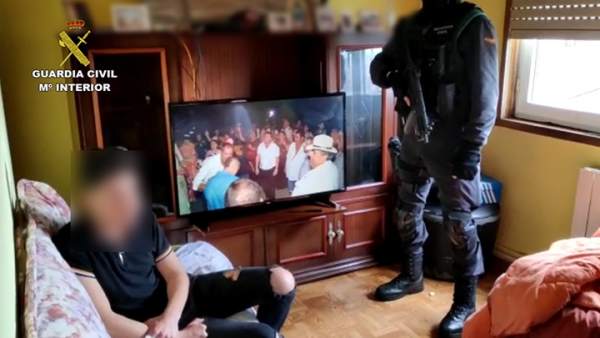 Liberada en Lugo una menor retenida ilegalmente por su novio y los padres de ést Liberada en Lugo una menor retenida ilegalmente por su novio y los padres de ést