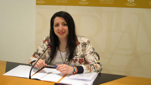 La diputada de 'Ciudadanos' Rebeca Grajea de la Torre en comparecencia de prensa La diputada de 'Ciudadanos' Rebeca Grajea de la Torre en comparecencia de prensa
