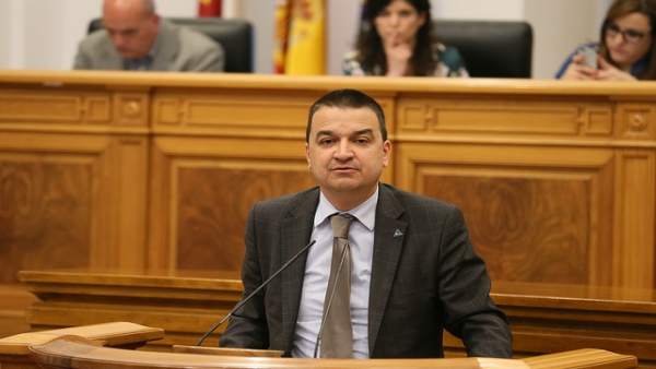 Pleno.- PSOE y PP rechazan la PNL de Podemos para exigir al Gobierno regional un Pleno.- PSOE y PP rechazan la PNL de Podemos para exigir al Gobierno regional un