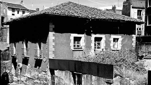 -- 'El Amparo Y Sus Cocineras' En La Sala Ondare Pone El Foco En La Historia De -- 'El Amparo Y Sus Cocineras' En La Sala Ondare Pone El Foco En La Historia De