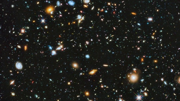 El Campo Ultra Profundo del Hubble. El Campo Ultra Profundo del Hubble.
