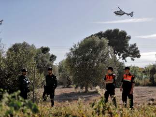 Dispositivo de la Guardia Civil en Godella (Valencia)