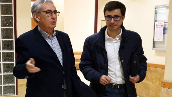 Jáuregui cree que el Brexit ha demostrado que 'fuera hace mucho frío' y que el q Jáuregui cree que el Brexit ha demostrado que 'fuera hace mucho frío' y que el q