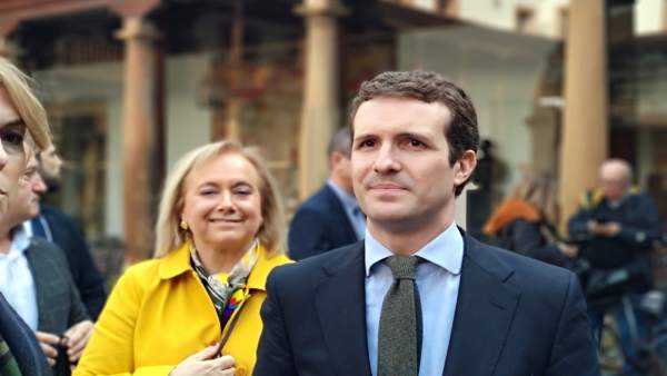 Economía.- (AMP) Casado propone ampliar a mujeres trabajadoras con un solo hijo Economía.- (AMP) Casado propone ampliar a mujeres trabajadoras con un solo hijo