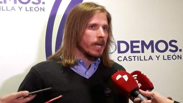 Fernández ve 'estancadas' las conversaciones con IU para una confluencia en CyL Fernández ve 'estancadas' las conversaciones con IU para una confluencia en CyL
