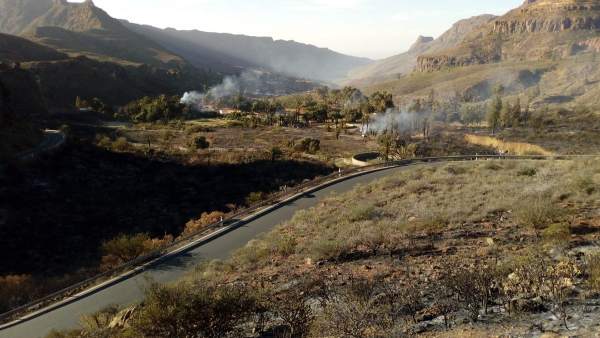 Sucesos.- Controlado el incendio de Fataga (Gran Canaria) Sucesos.- Controlado el incendio de Fataga (Gran Canaria)