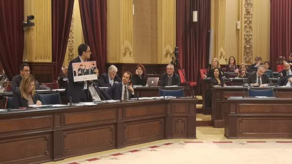 Negueruela asegura que el pequeño comercio sitúa al PP 'como su principal amenaz Negueruela asegura que el pequeño comercio sitúa al PP 'como su principal amenaz