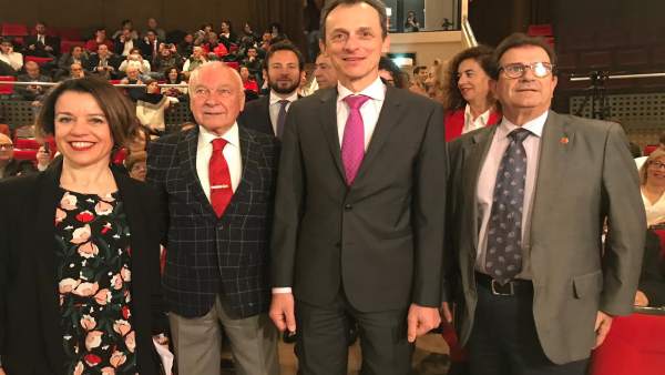 Duque apunta que 'hay que innovar más en Europa' para que las empresas 'sean cap Duque apunta que 'hay que innovar más en Europa' para que las empresas 'sean cap