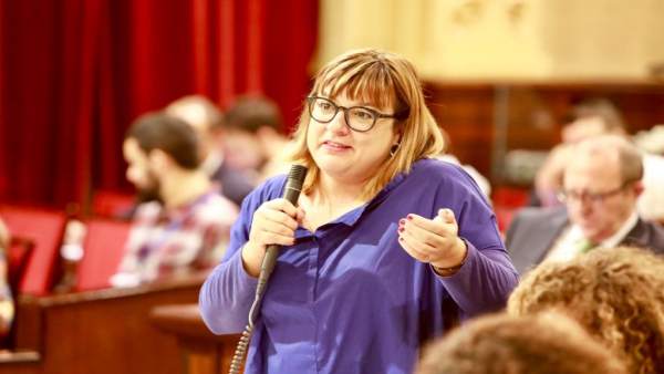Busquets sostiene que el Govern 'trabaja por la sostenibilidad turística' Busquets sostiene que el Govern 'trabaja por la sostenibilidad turística'