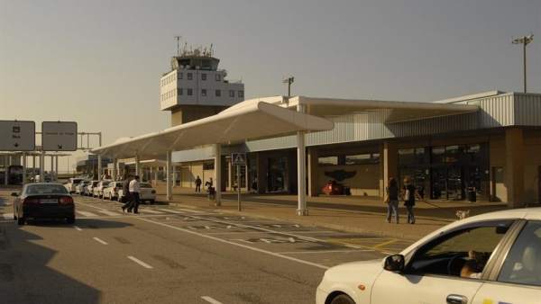 Aeropuerto de Asturias Aeropuerto de Asturias