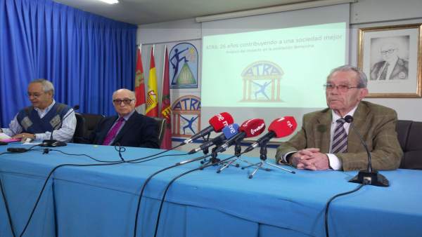 ATRA advierte del aumento del número de mujeres entre los nuevos casos de alcoho ATRA advierte del aumento del número de mujeres entre los nuevos casos de alcoho