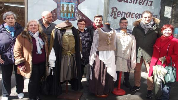 La Concha del Espolón alberga ya la Sastrería Renacentista que elabora los traje La Concha del Espolón alberga ya la Sastrería Renacentista que elabora los traje
