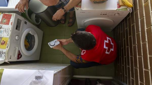 Huelva.- Más de 300 hogares vulnerables reciben en 2018 apoyo de Cruz Roja contr Huelva.- Más de 300 hogares vulnerables reciben en 2018 apoyo de Cruz Roja contr