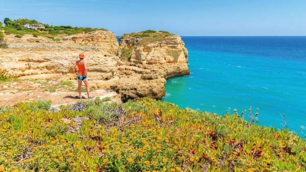 Los Siete Valles Colgantes, en el Algarve Los Siete Valles Colgantes, en el Algarve