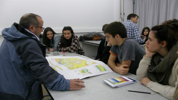 Estudiantes Estudiantes