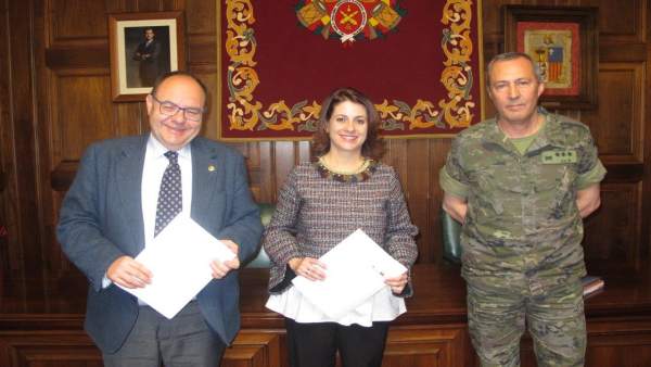 Cerca de 350 personas jurarán bandera en la ciudad de Teruel el próximo 30 de ma Cerca de 350 personas jurarán bandera en la ciudad de Teruel el próximo 30 de ma