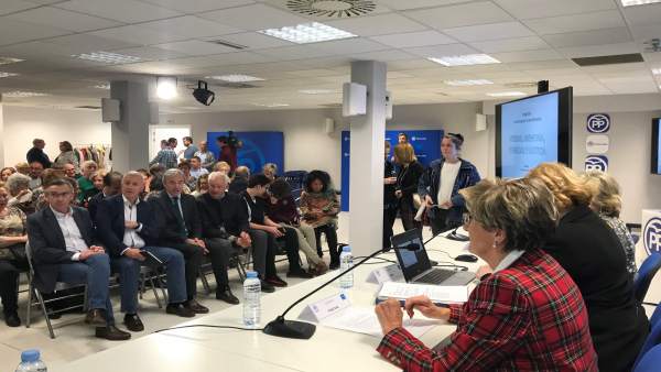 Beamonte sostiene que ante el terrorismo 'no caben posiciones fingidas' y subray Beamonte sostiene que ante el terrorismo 'no caben posiciones fingidas' y subray