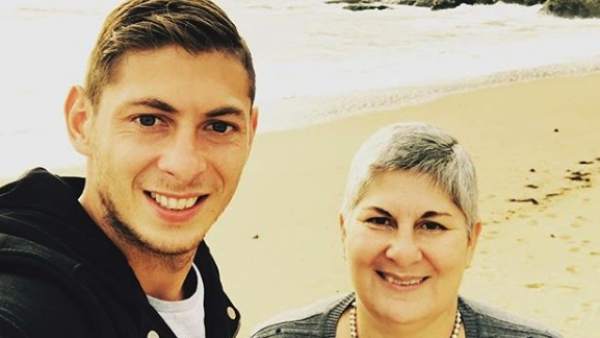 Emiliano Sala y su madre, Mercedes Taffarel. Emiliano Sala y su madre, Mercedes Taffarel.
