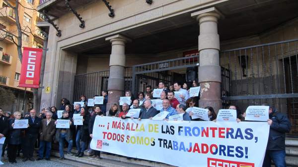CCOO alerta de las precarias condiciones laborales de los inmigrantes y de los d CCOO alerta de las precarias condiciones laborales de los inmigrantes y de los d