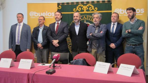 Un premio de 30.000 euros, una película y un libro pretenden rescatar el talento Un premio de 30.000 euros, una película y un libro pretenden rescatar el talento