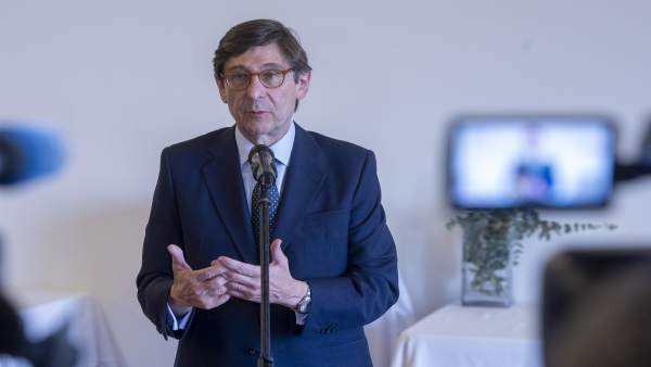 Goirigolzarri demana al futur Govern que mantinga "no ingerència política" i seguisca amb la privatització de Bankia Goirigolzarri demana al futur Govern que mantinga "no ingerència política" i seguisca amb la privatització de Bankia