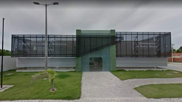 Detenida por enterrar viva a su recién nacida en Brasil Detenida por enterrar viva a su recién nacida en Brasil