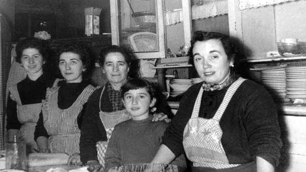 La Cofradía Vasca de Gastronomía rendirá homenaje a las mujeres que han sido 'cl La Cofradía Vasca de Gastronomía rendirá homenaje a las mujeres que han sido 'cl