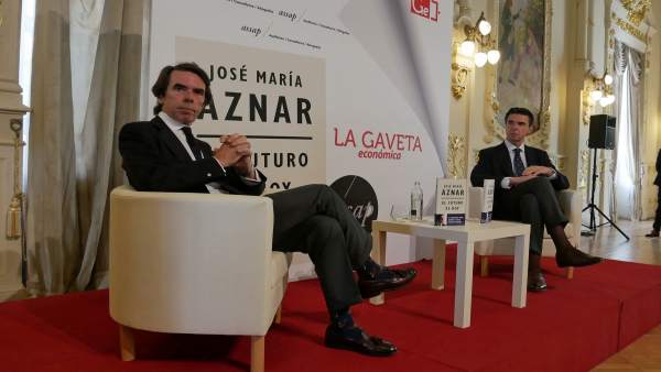 Aznar augura un Brexit 'duro' ante la situación 'límite' que vive el Reino Unido Aznar augura un Brexit 'duro' ante la situación 'límite' que vive el Reino Unido