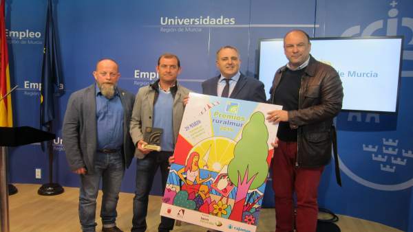 Ruralmur distingue a personalidades e instituciones destacadas en el fomento del Ruralmur distingue a personalidades e instituciones destacadas en el fomento del