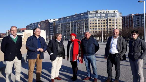 Gijón.- El PP exige al Gobierno central pasar de mover papeles a mover tierras p Gijón.- El PP exige al Gobierno central pasar de mover papeles a mover tierras p