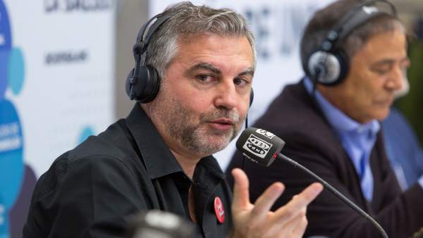 Carlos Alsina afirma en la Universidad de Navarra que el periodismo 'debe ser ir Carlos Alsina afirma en la Universidad de Navarra que el periodismo 'debe ser ir