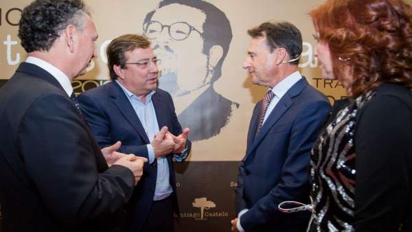 Matías Prats recoge el Premio Santiago Castelo en reconocimiento a su trayectori Matías Prats recoge el Premio Santiago Castelo en reconocimiento a su trayectori
