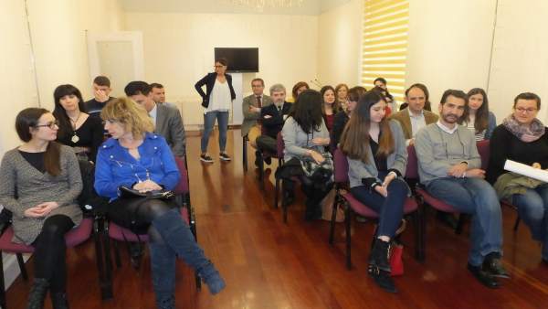La Diputación de Segovía amplía a doce su número de becas formativas para univer La Diputación de Segovía amplía a doce su número de becas formativas para univer