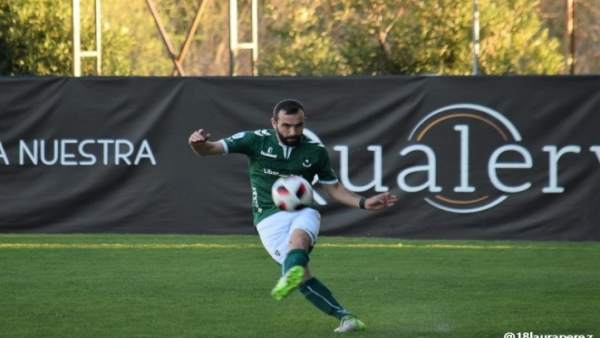 Fútbol.- El jugador del Toledo 'Chato' se encuentra en la UVI tras sufrir un acc Fútbol.- El jugador del Toledo 'Chato' se encuentra en la UVI tras sufrir un acc