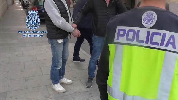 Detenidas 6 personas en una operación contra un grupo itinerante de ladrones de Detenidas 6 personas en una operación contra un grupo itinerante de ladrones de