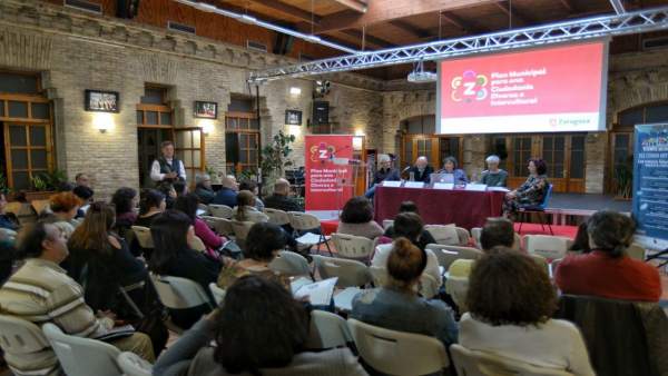 Zaragoza.- El Ayuntamiento aprueba un nuevo Plan Municipal para una Ciudadanía D Zaragoza.- El Ayuntamiento aprueba un nuevo Plan Municipal para una Ciudadanía D