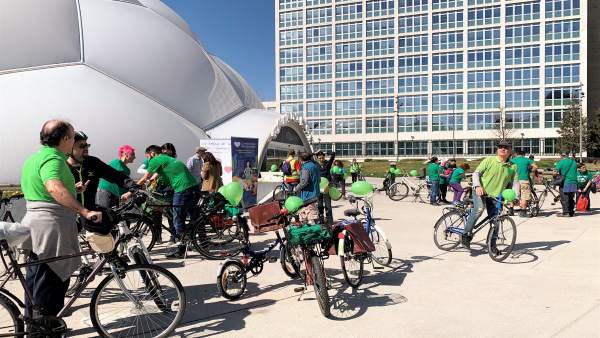 Más de 120 personas abogan en Valladolid por la escuela pública como 'mejor opci Más de 120 personas abogan en Valladolid por la escuela pública como 'mejor opci