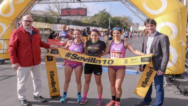 Sevilla.- Unas 9.500 personas participan en la Carrera Popular Nervión-San Pablo Sevilla.- Unas 9.500 personas participan en la Carrera Popular Nervión-San Pablo