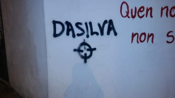 Aparece pintada una diana en la casa de la concejala del BNG de Pontevedra Carme Aparece pintada una diana en la casa de la concejala del BNG de Pontevedra Carme